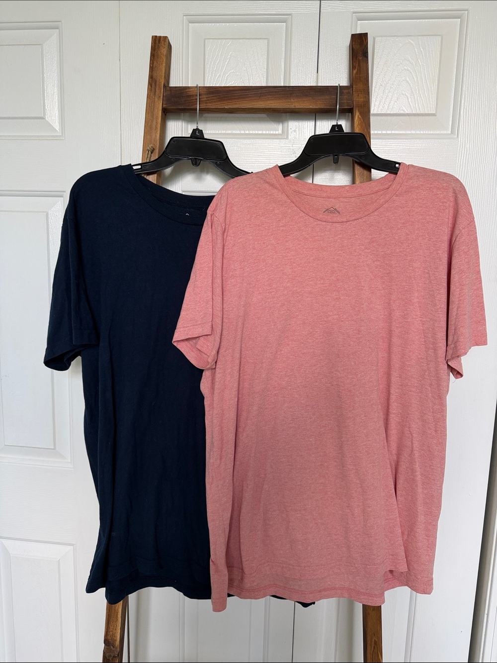 St John’s Bay Men's Crew Neck T-Shirts bundle - Pink and Navy